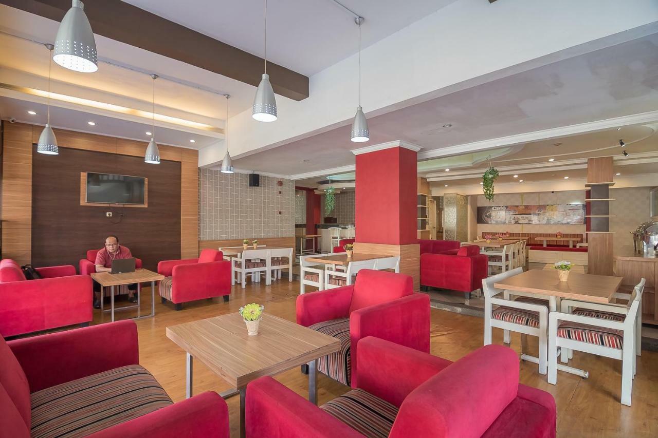 Reddoorz Near Setrasari Mall 2 Bandung Luaran gambar