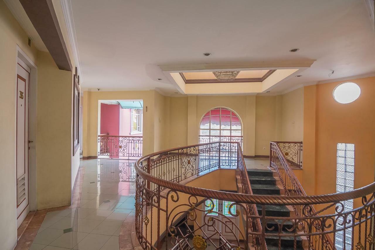 Reddoorz Near Setrasari Mall 2 Bandung Luaran gambar