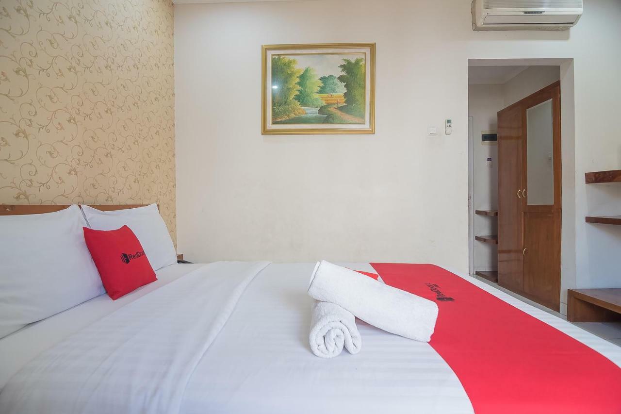 Reddoorz Near Setrasari Mall 2 Bandung Luaran gambar