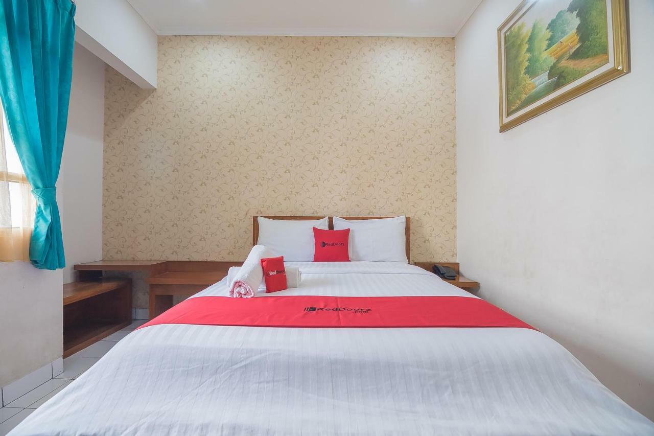 Reddoorz Near Setrasari Mall 2 Bandung Luaran gambar